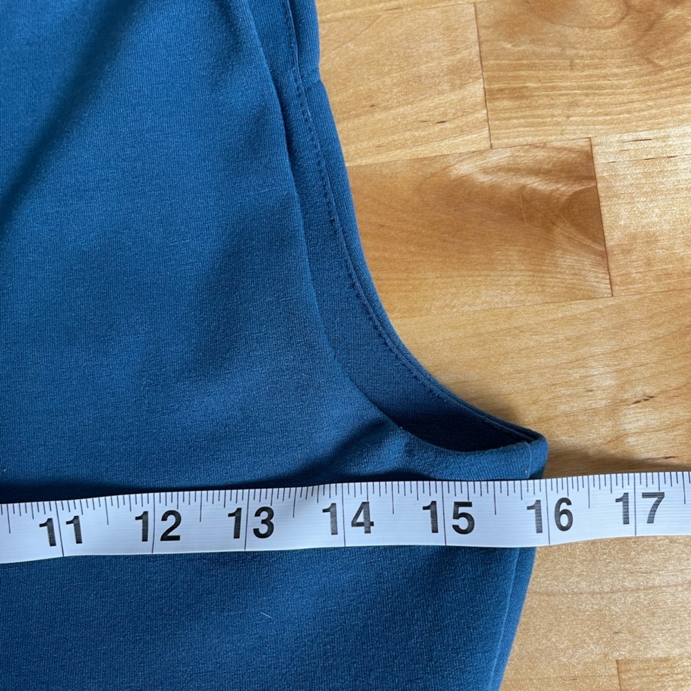 NWOT Eddie Bauer Blue Lily Crossover Midi Travel Dress - Picture 10 of 12